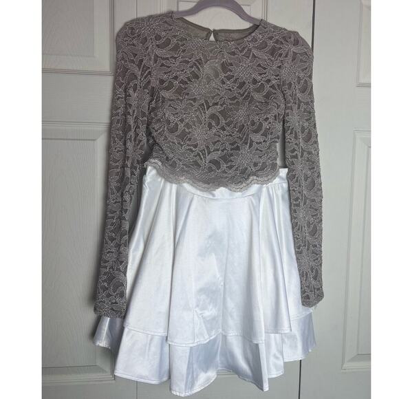 City Triangles Dresses & Skirts - City Triangles Juniors Two Piece Lacey Top & Skirt White, Gold Size 3